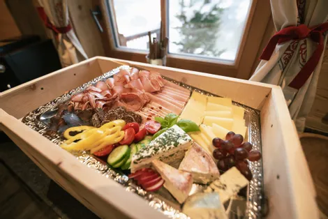 Tägliche Frühstückskiste in der Schönwieshütte